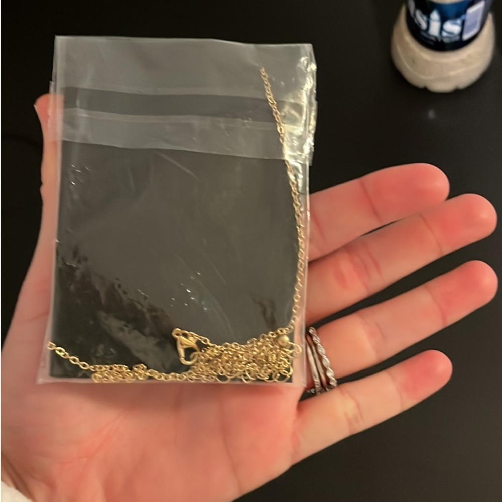 Jewelry - Picture 2 of 2